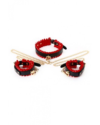 Collier & Menottes froufrous