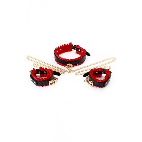 Collier & Menottes froufrous